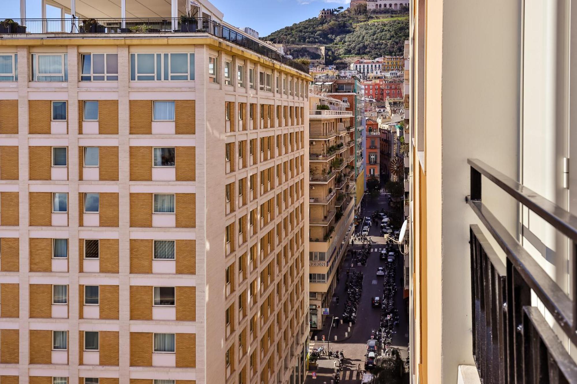 Neapolitan Skyscraper Suites Экстерьер фото